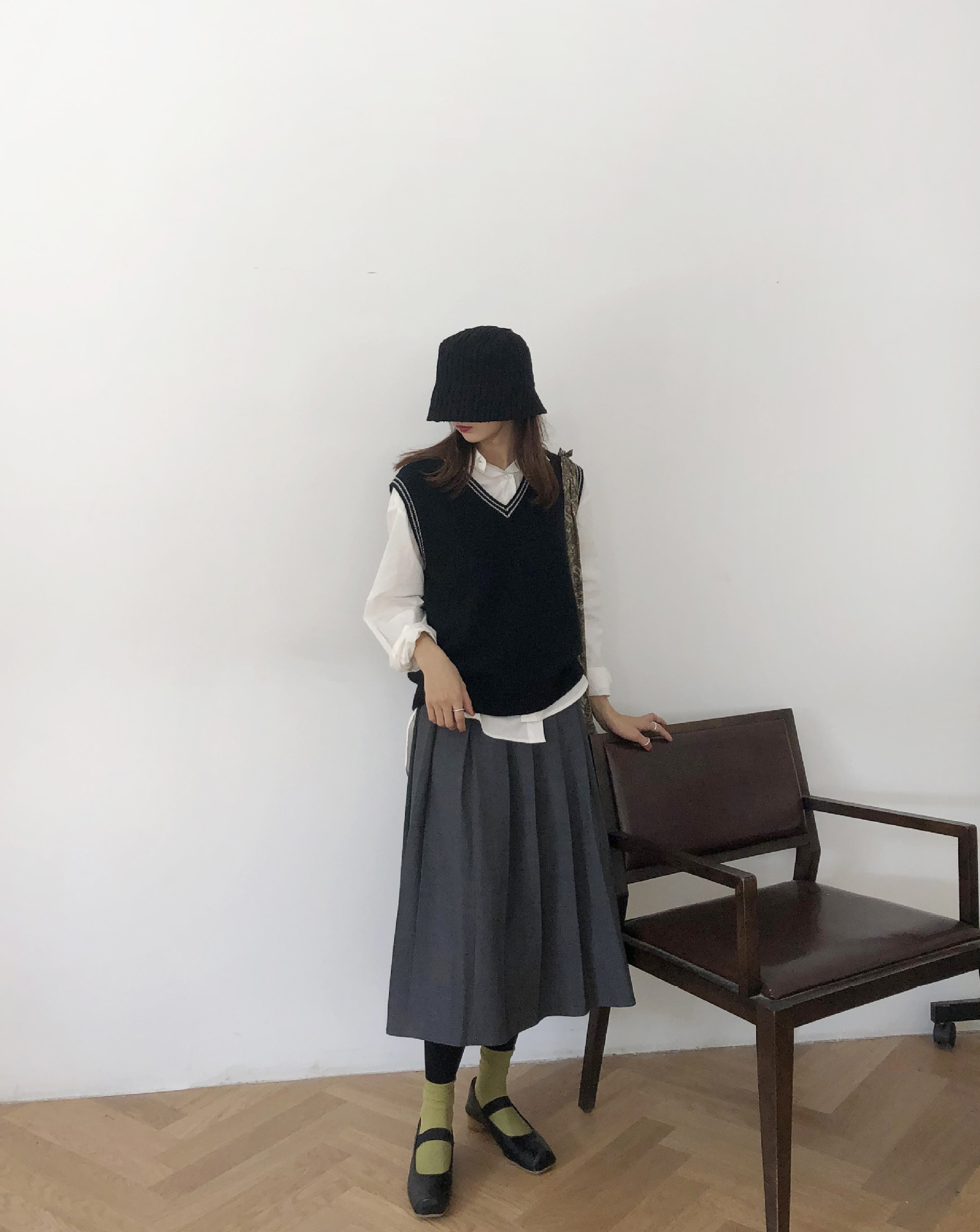 Rosy.B - Jupe mi-longue plissée boutonnée sur le côté