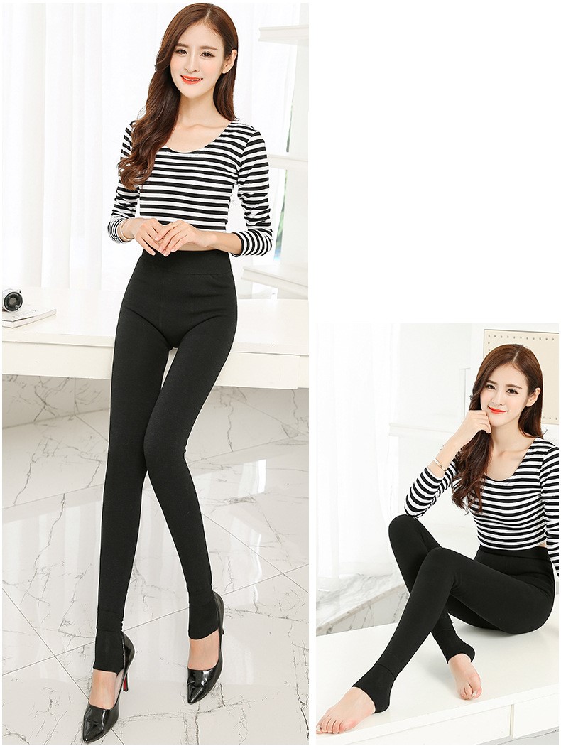 Stylevana - Legging uni à étriers doublés de molleton
