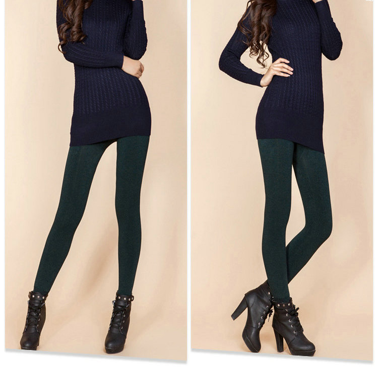 Stylevana - Legging uni à étriers doublés de molleton