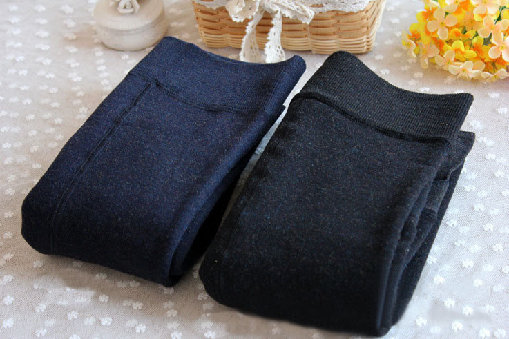 Stylevana - Legging uni à étriers doublés de molleton