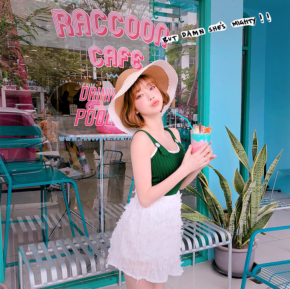 chuu - Contrast Trim Buttoned Knit Camisole