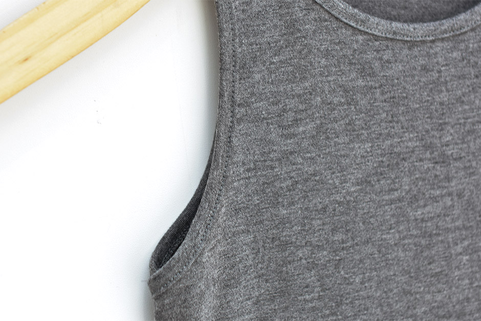 chuu - Sleeveless Halter Tank Top