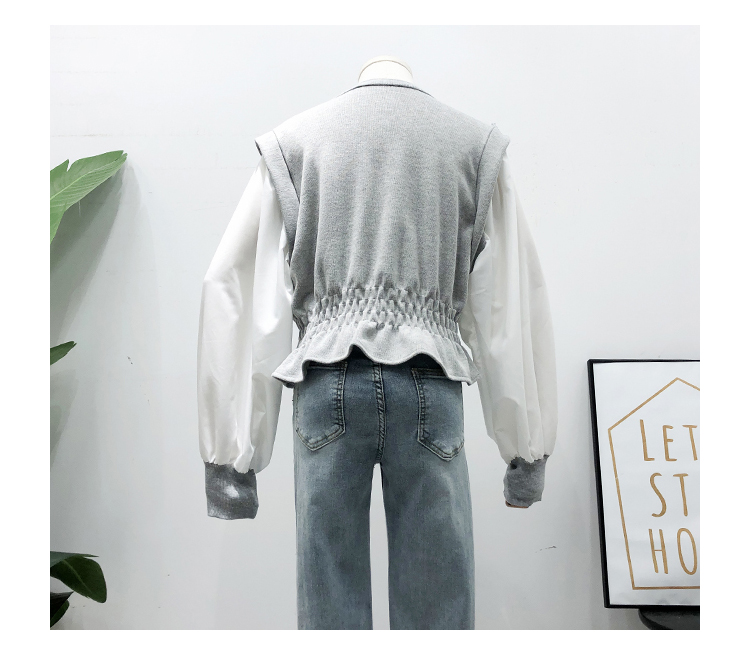 Chi Chi - Top taille smockée à manches bouffantes