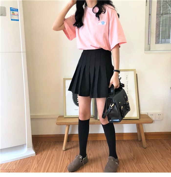 Dearest - Short-Sleeve Embroidered T-Shirt