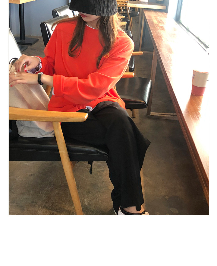 Rosy.B - Long-Sleeve Round-Neck Pullover
