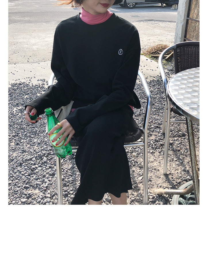 Rosy.B - Long-Sleeve Round-Neck Pullover