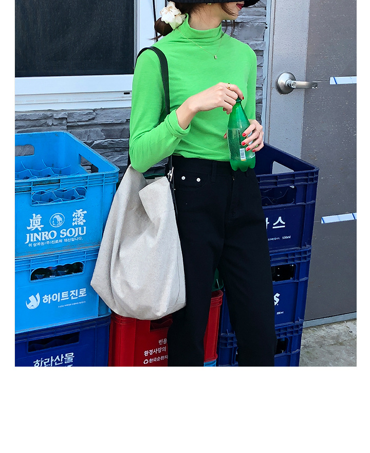 Rosy.B - Long-Sleeve Plain Turtleneck Top