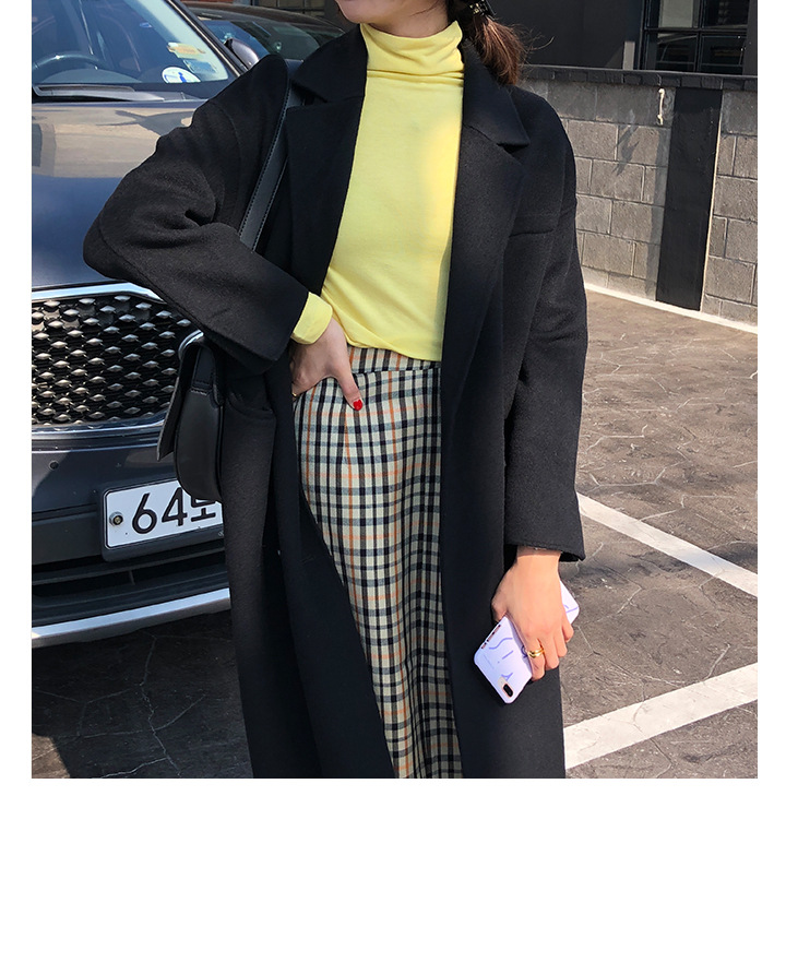 Rosy.B - Long-Sleeve Plain Turtleneck Top