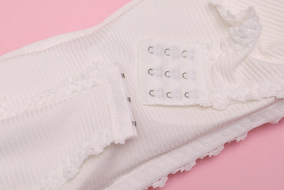 chuu - Lace Trim Padded Tube Top