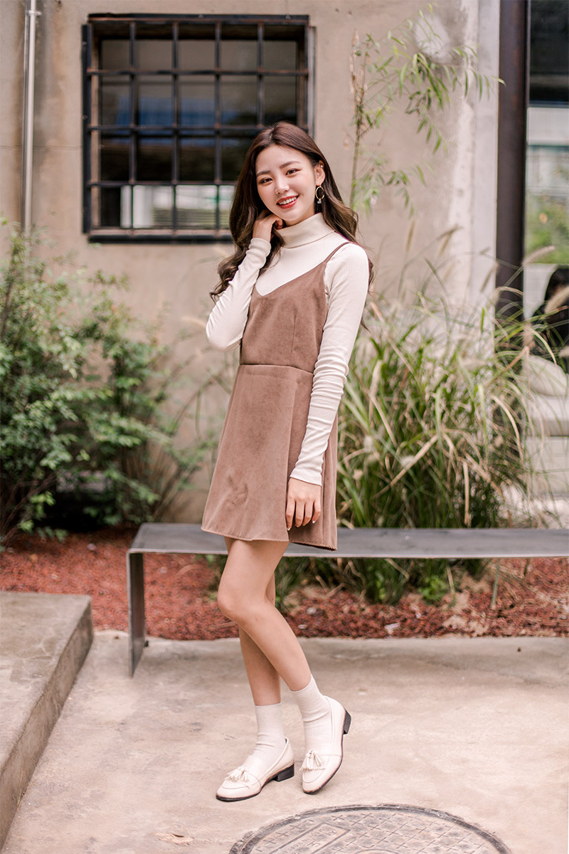 Icecream12 - Long-Sleeve Plain Turtleneck Ribbed Top