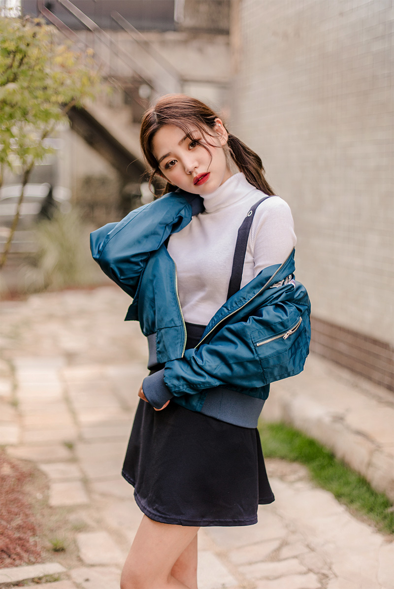 Icecream12 - Long-Sleeve Plain Turtleneck Ribbed Top