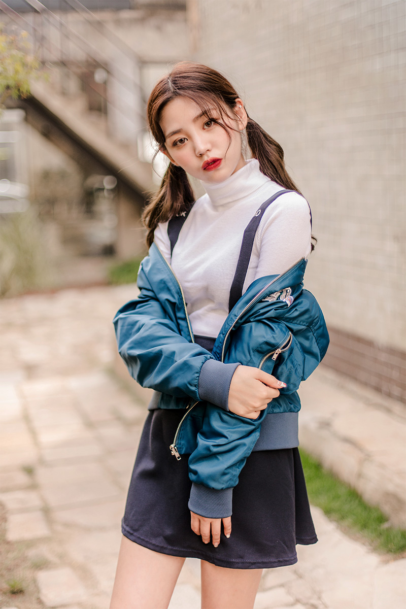 Icecream12 - Long-Sleeve Plain Turtleneck Ribbed Top
