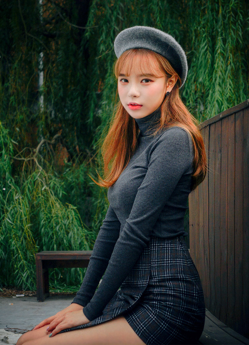 Icecream12 - Long-Sleeve Plain Turtleneck Ribbed Top