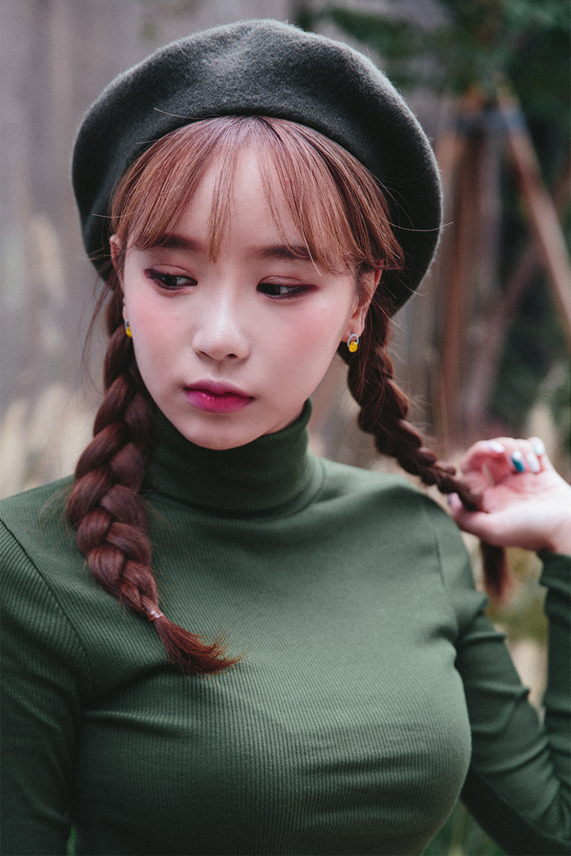 Icecream12 - Long-Sleeve Plain Turtleneck Ribbed Top
