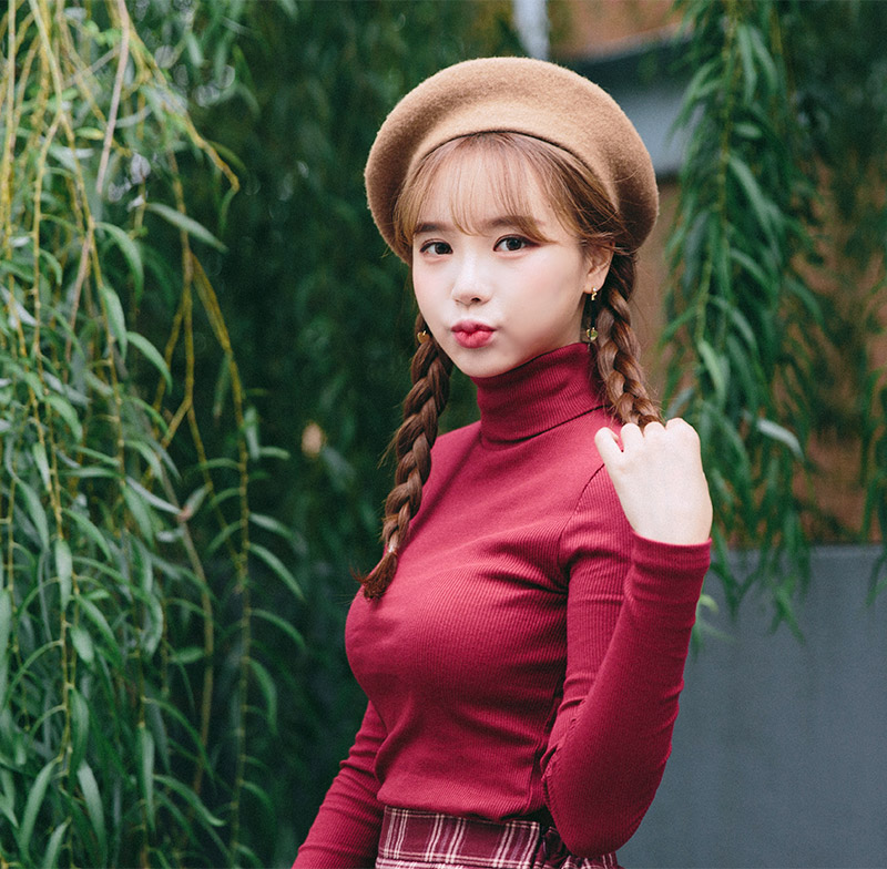 Icecream12 - Long-Sleeve Plain Turtleneck Ribbed Top